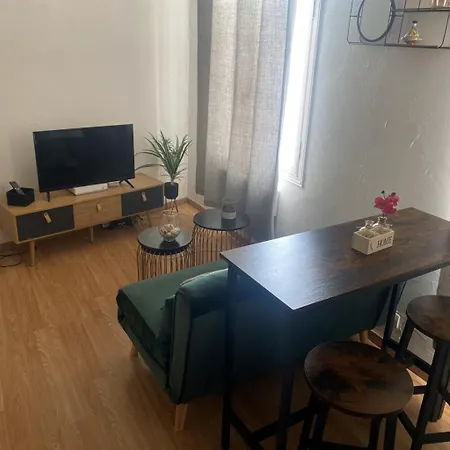 Le Belfort 2 Lunimeux Quartier Les Halles Narbonne